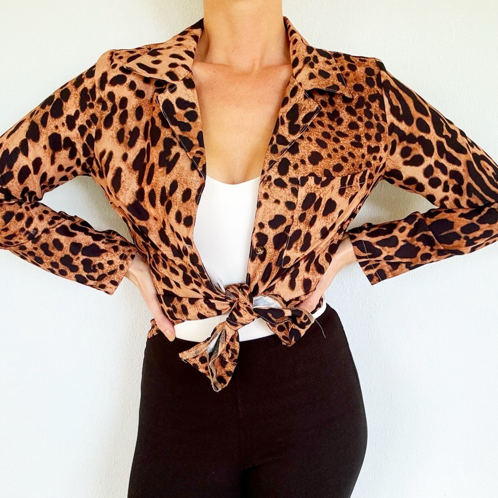 ASOS In the Style brown satin leopard print button down blouse sounds 8